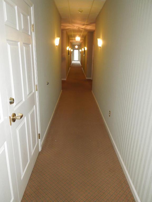 Hotel Bridges Guest Quarters Abbottstown Exterior foto
